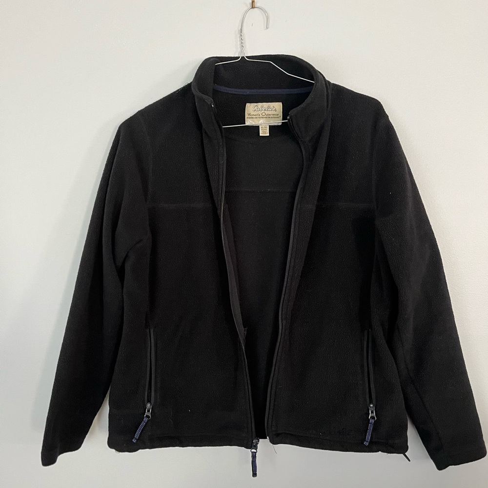 Cabellas Women’s Black Fleece XlL Full zip w 2 zipper pockets